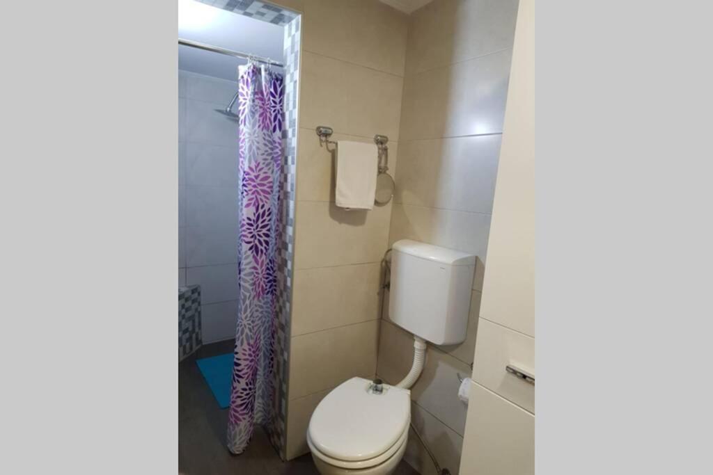 Apartman Sa Garazom I Internetom Sarajevo Bagian luar foto