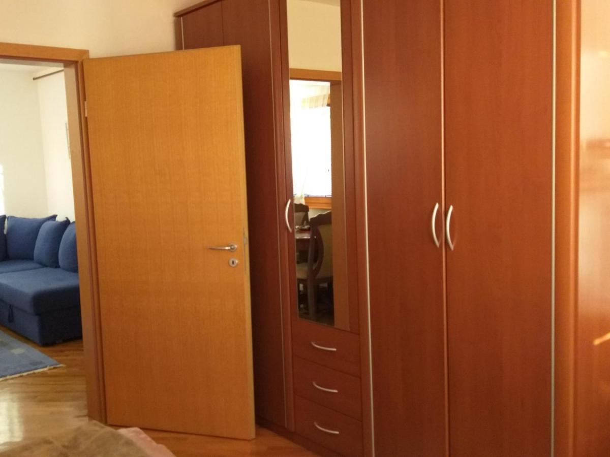 Apartman Sa Garazom I Internetom Sarajevo Bagian luar foto