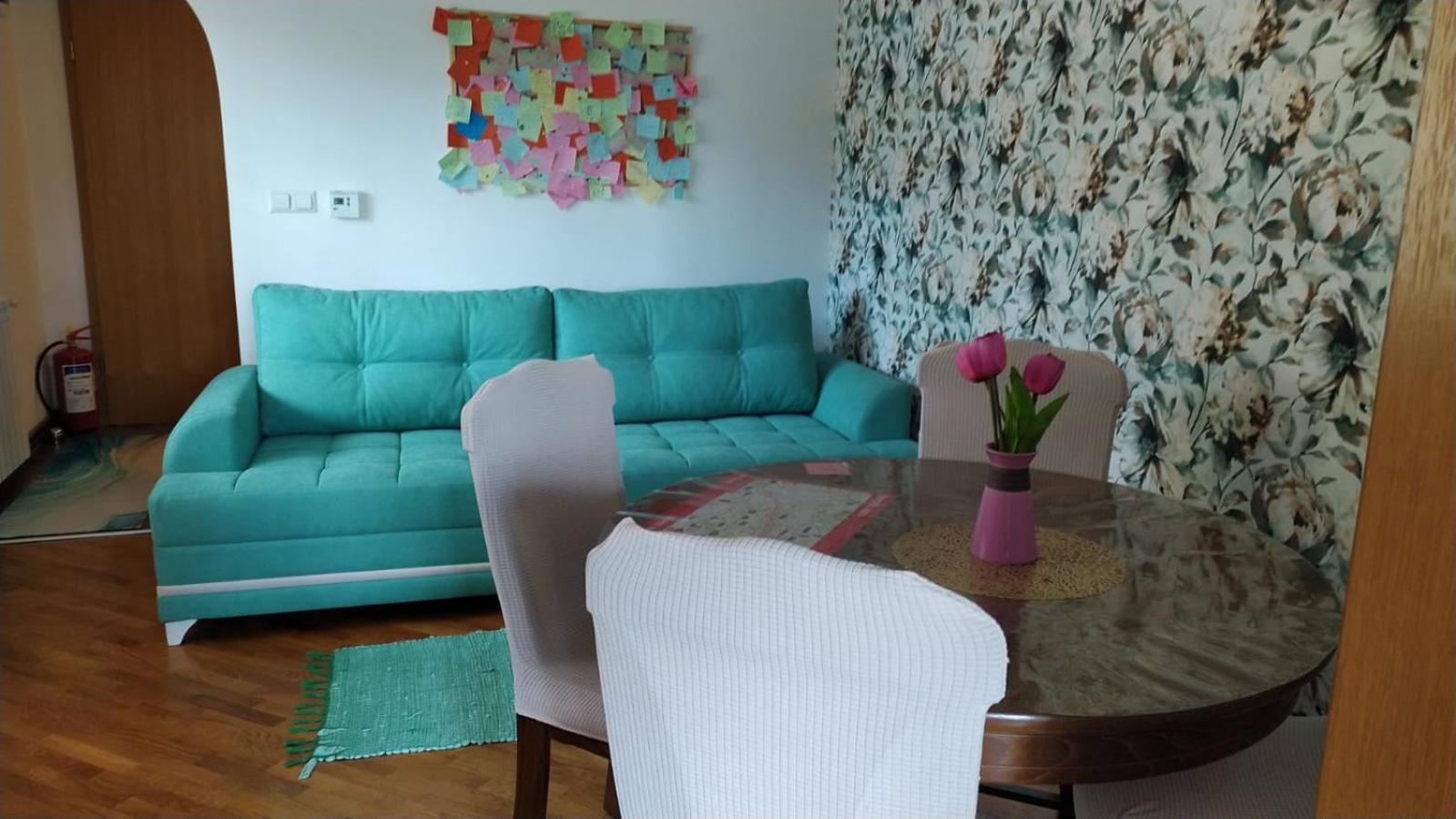 Apartman Sa Garazom I Internetom Sarajevo Bagian luar foto